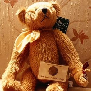 Russ Berrie Vintage Edition Monhair bear